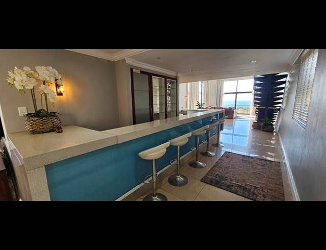 4 BEDROOM PROPERTY TO RENT IN POINT WATERFRONT